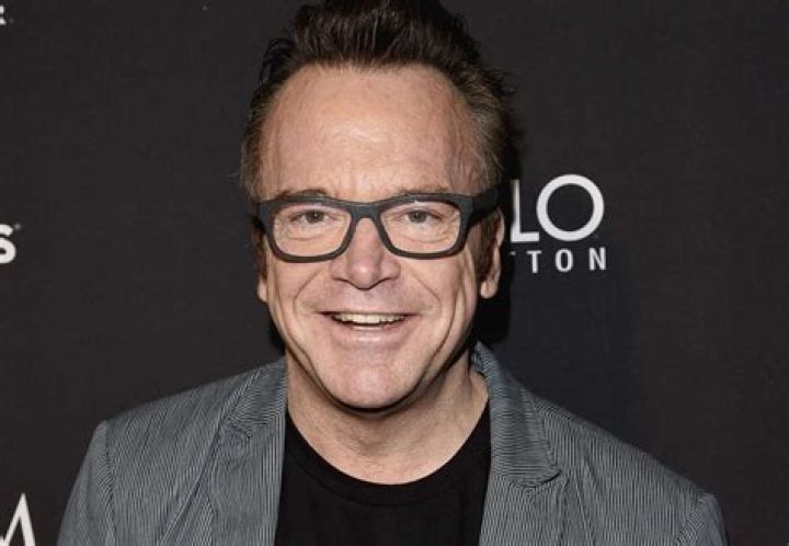 Tom Arnold as Carl on Christmas Scavenger Hunt Hallmark Channel