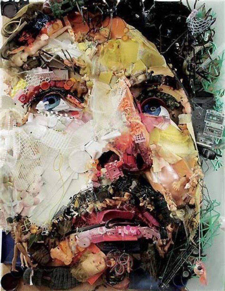 TOM DEININGER. Selfportrait. 2010s. Art, Recycled art, Environmental art