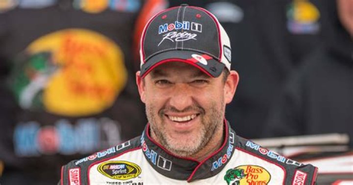 Tony Stewart enjoying Twitter, interaction with fans