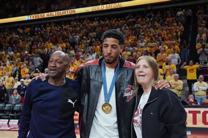 Tyrese Haliburton Age, Height, Parents, College, NBA, Stats, Contract