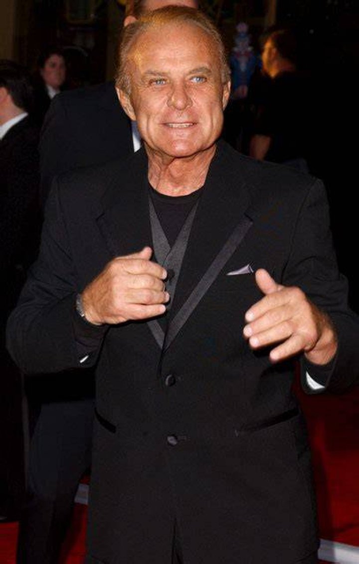 Unveiling The Towering Stature Of Robert Conrad: Height Explored