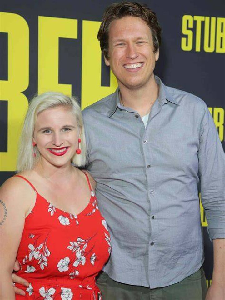 Valerie Chaney Biography; Height, Reality Bites, Baby Of Pete Holmes’ Wife |