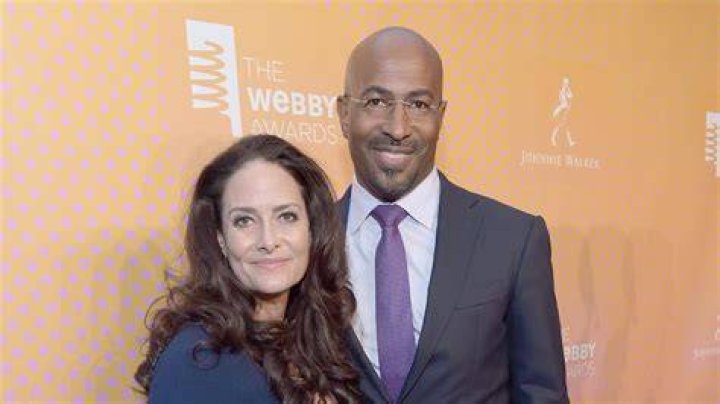 Van Jones Siblings: Who Is Van Jones Sister Angela Jones?