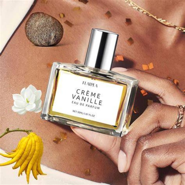 Vanilla Tania Bulh&otilde;es perfume a fragrance for women and men 2014