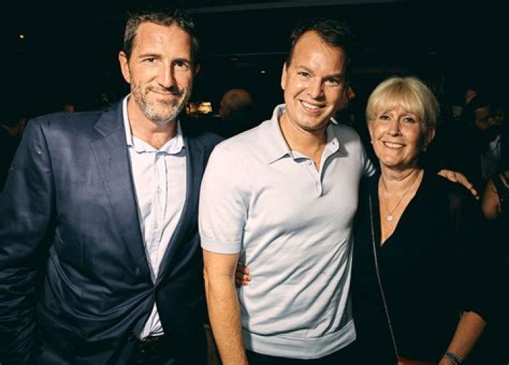 Veteran duo to head UTAs TV talent unit The Hollywood Reporter ·