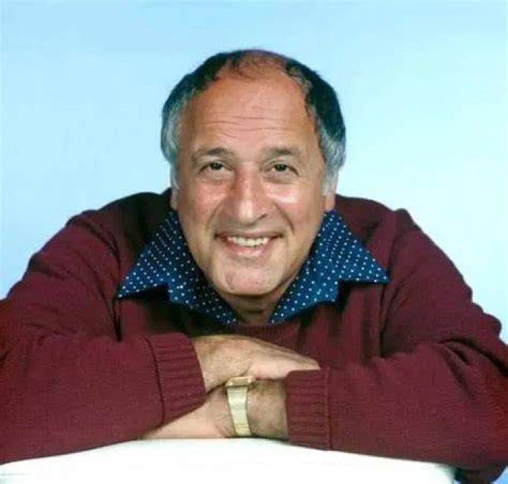 Vic Tayback Salary, Net worth, Bio, Ethnicity, Age Networth and Salary
