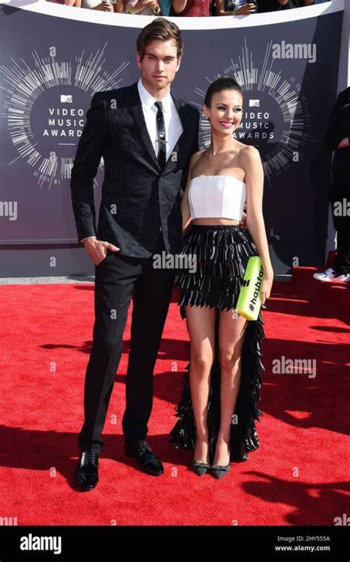 Victoria Justice and Pierson Fod&eacute; Break Up After Two Years of Dating