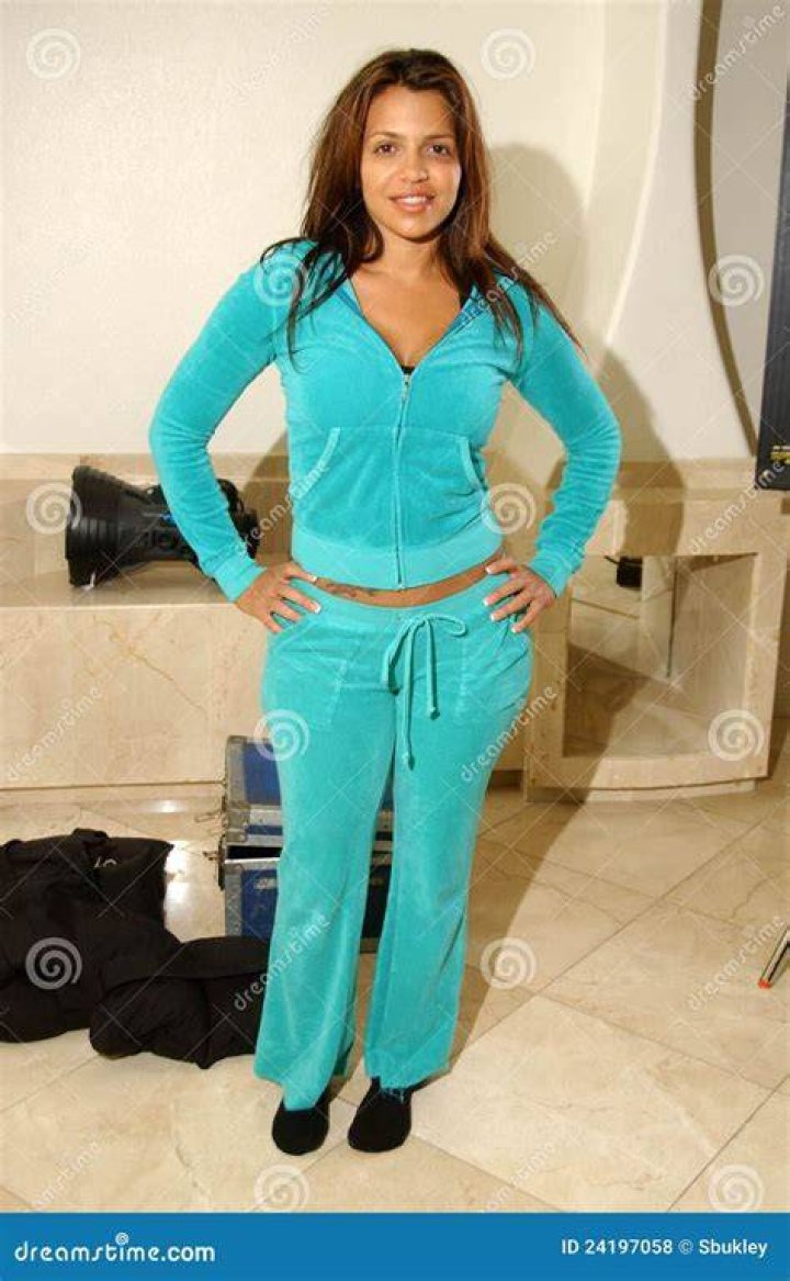 Vida Guerra on the set of "Strawberries for the Homeless". Private