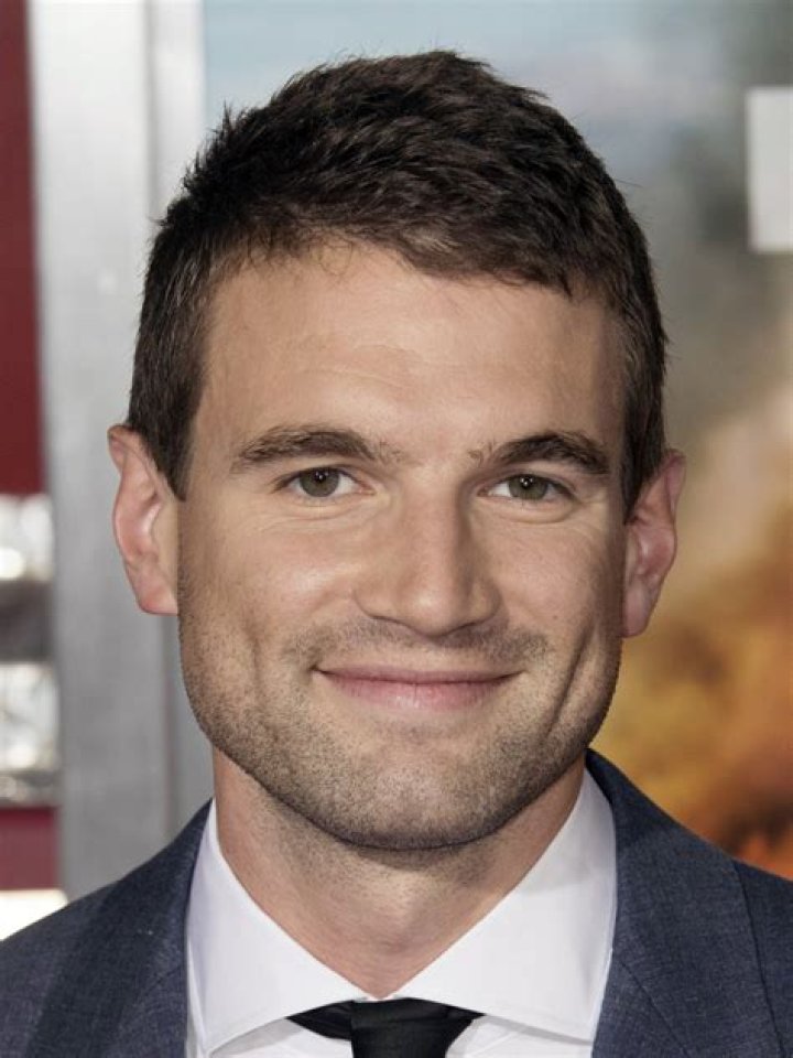 Vidéo Alex Russell à l'avantpremière mondiale du film Carrie au