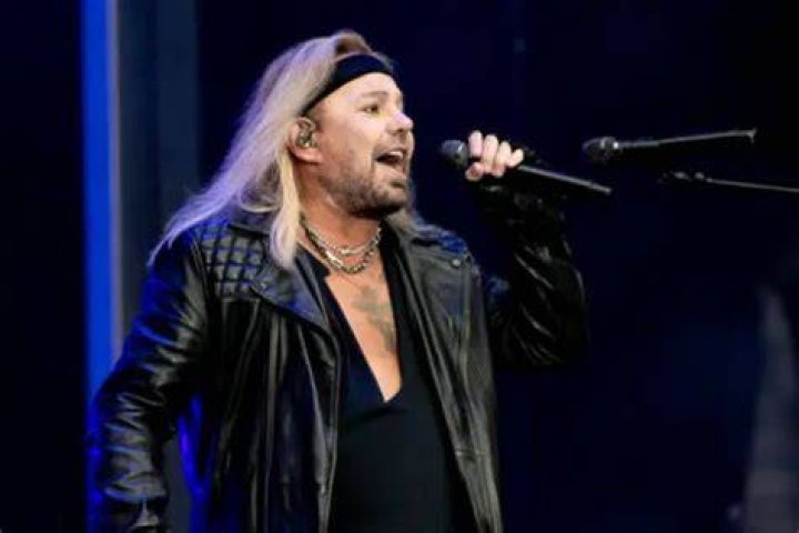 Vince Neil - Bio, Age, Net Worth, Height, Divorce, Nationality, Body Measurement, Career