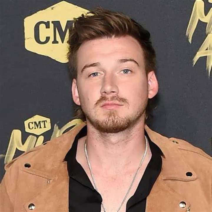 Wallen Net Worth, Age, Height, Biography 2024