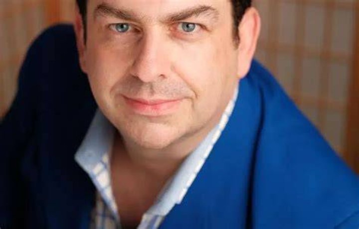 Walter Hawkins Biography, Age, Height, Wife, Net Worth, Family