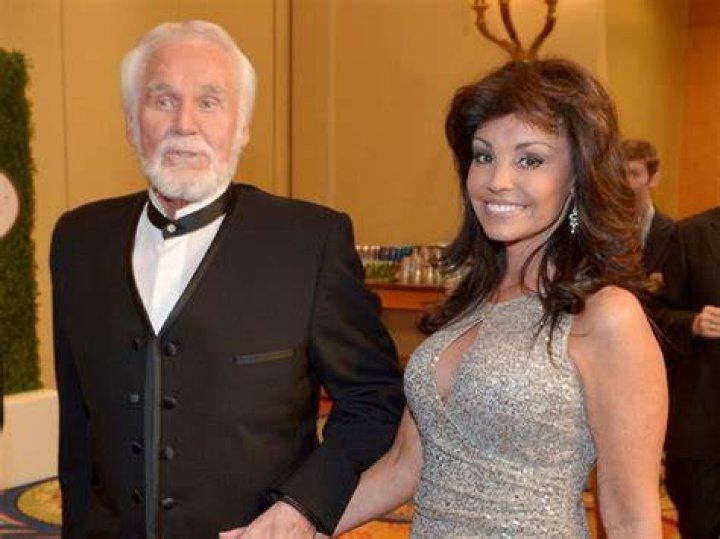 Wanda Miller Biography, Age, Height, Net Worth, Husband, Wiki