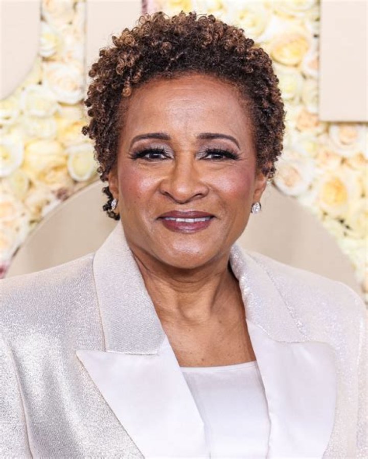 Wanda Sykes's Wife, Alex Sykes, Age, Kids, Wedding, Net worth