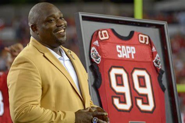 Warren Sapp Now Where is the Buccaneers Super Bowl Champ Today? Fanbuzz
