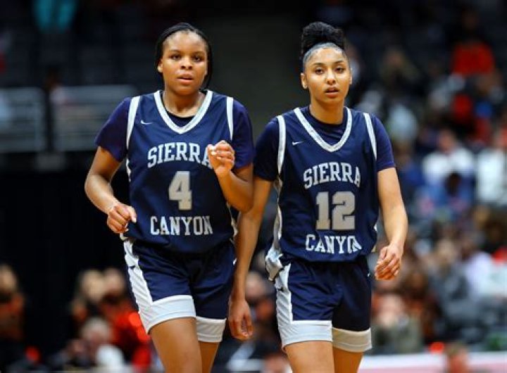 Watch Juju Watkins & Sierra Canyon put on a show in State finals win