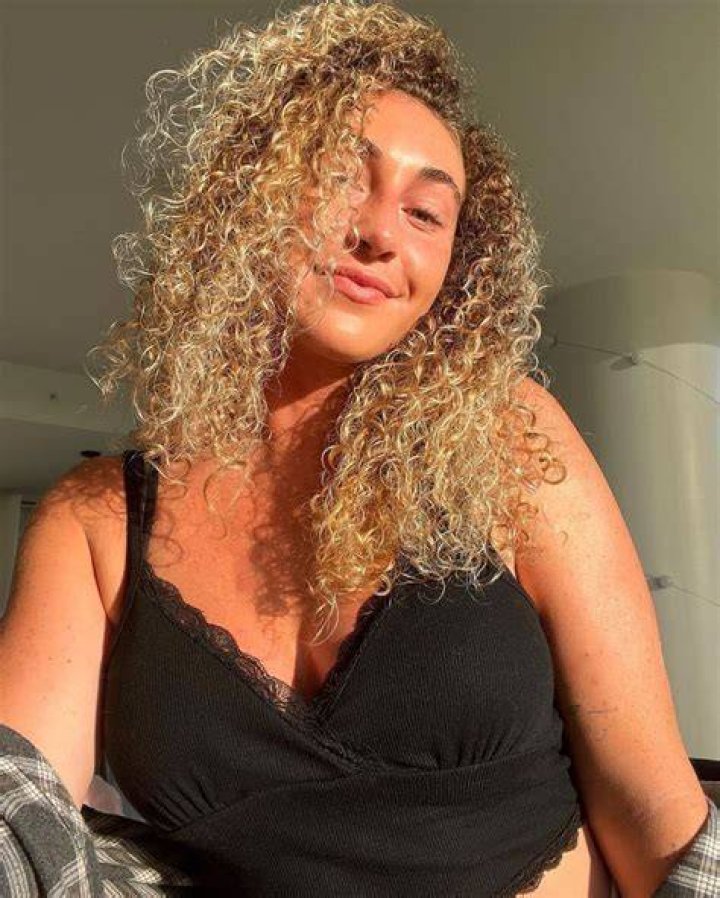 Watch online Karlye Taylor aka Karlyetaylor OnlyFans Let me just say