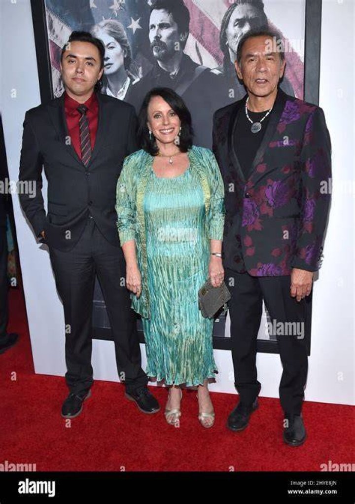 Wes Studi Wife Maura Dhu Studi And Daughter Leah Studi, Family Ethnicity |
