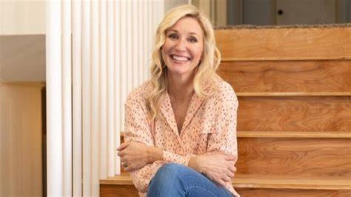 What Happened To Jenny Marrs Sister Angie Nelson Eye? Health Update And Partner Revealed |