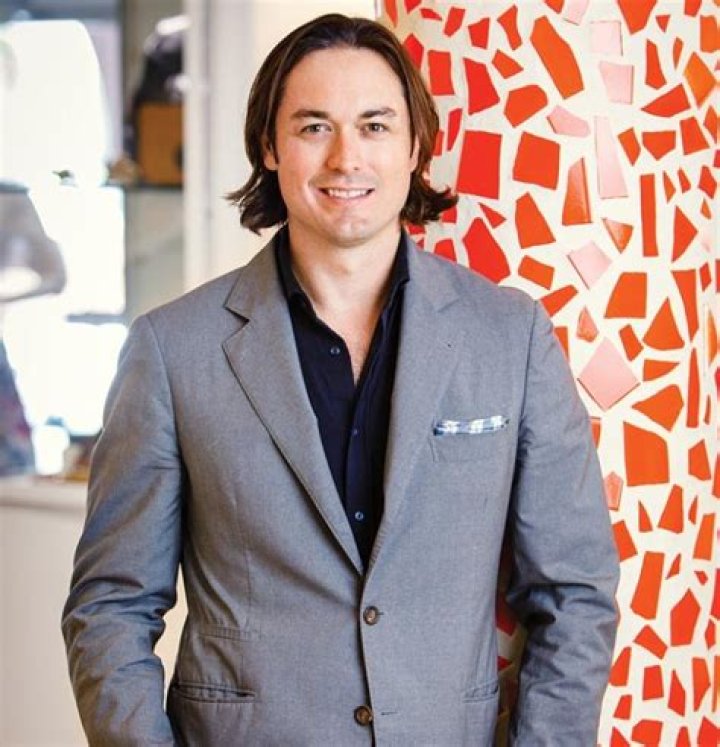 What Is Jay Hartington Net Worth? Courtney Hansen Husband and Their