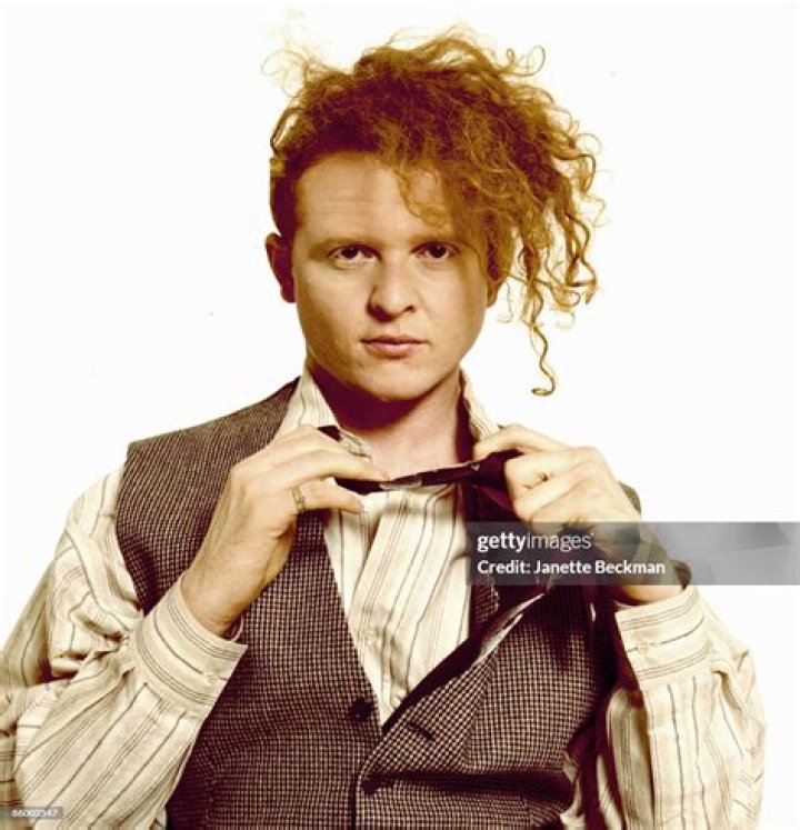 What Is Mick Hucknall's Net Worth? (Updated 2023)