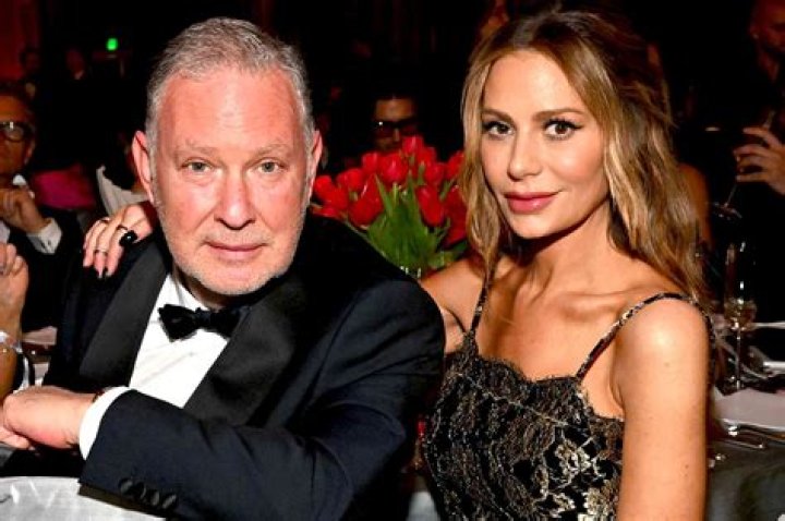Who is Dorit Kemsley&rsquo;s husband Paul Kemsley? SALFA