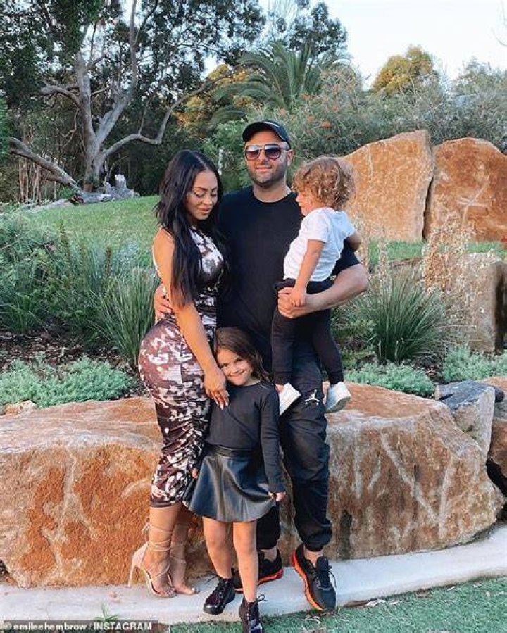 Who Is Emilee Hembrow Husband? What Does He Do For Living? |