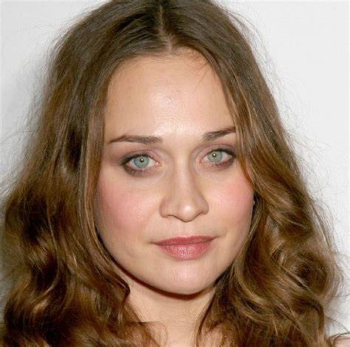 Who is Fiona Apple ? Wiki, Age, Husband, Net Worth, Ethnicity, Career ·