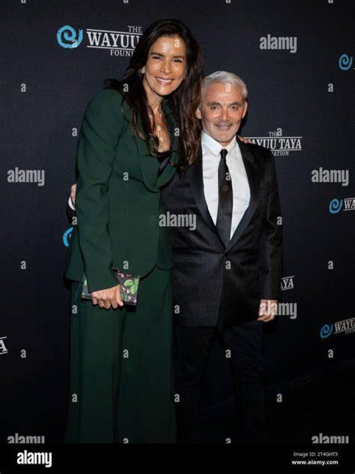 Who Is Frank Giustra's Wife, Alison Lawton?