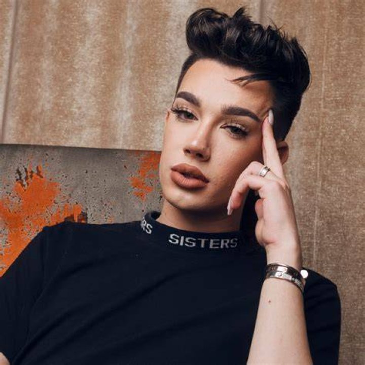 Who is James Charles Dating James Charles's Girlfriend & Exes