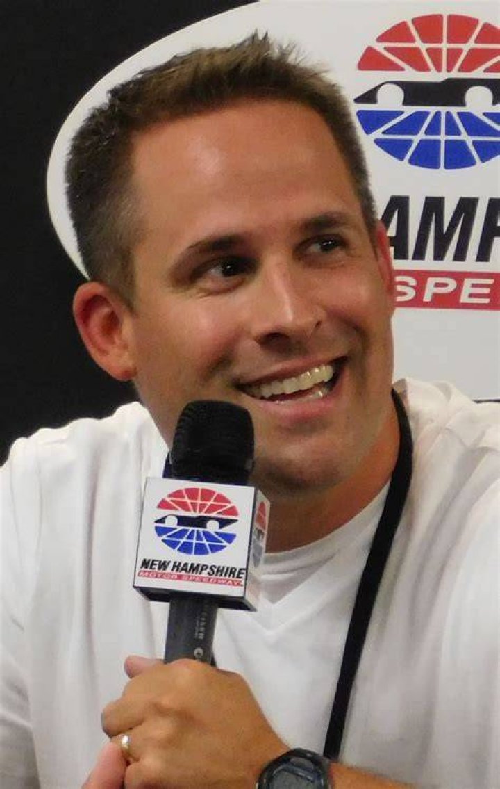 Who is Josh McDaniels? Wiki Worth,Kids,Career