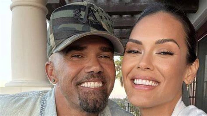 Who Is Shemar Moore Dating? POPSUGAR Celebrity