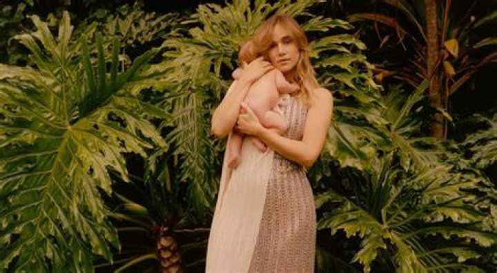 Who Is Suki Waterhouse? Age, Height, Career, And More!