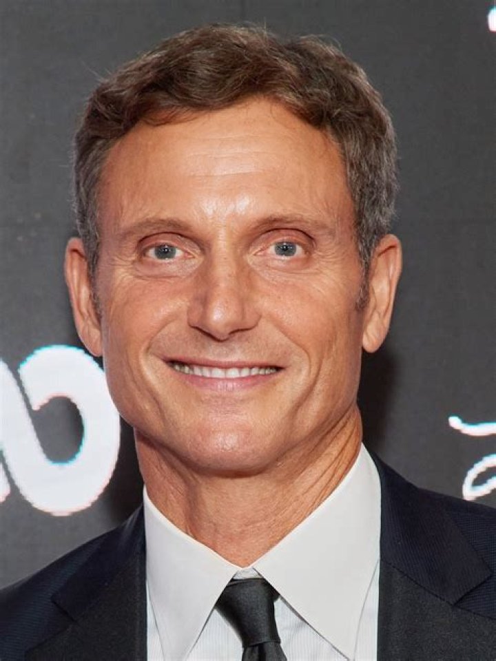 Who Is Tony Goldwyn's Wife?