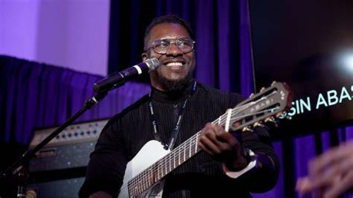 Who is Tosin Abasi Dating Now |