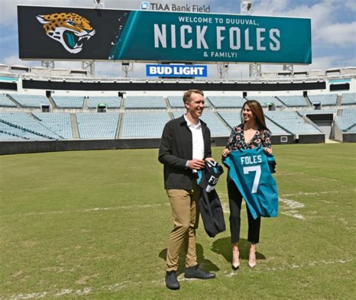Wife of Jaguars QB Nick Foles announces miscarriage