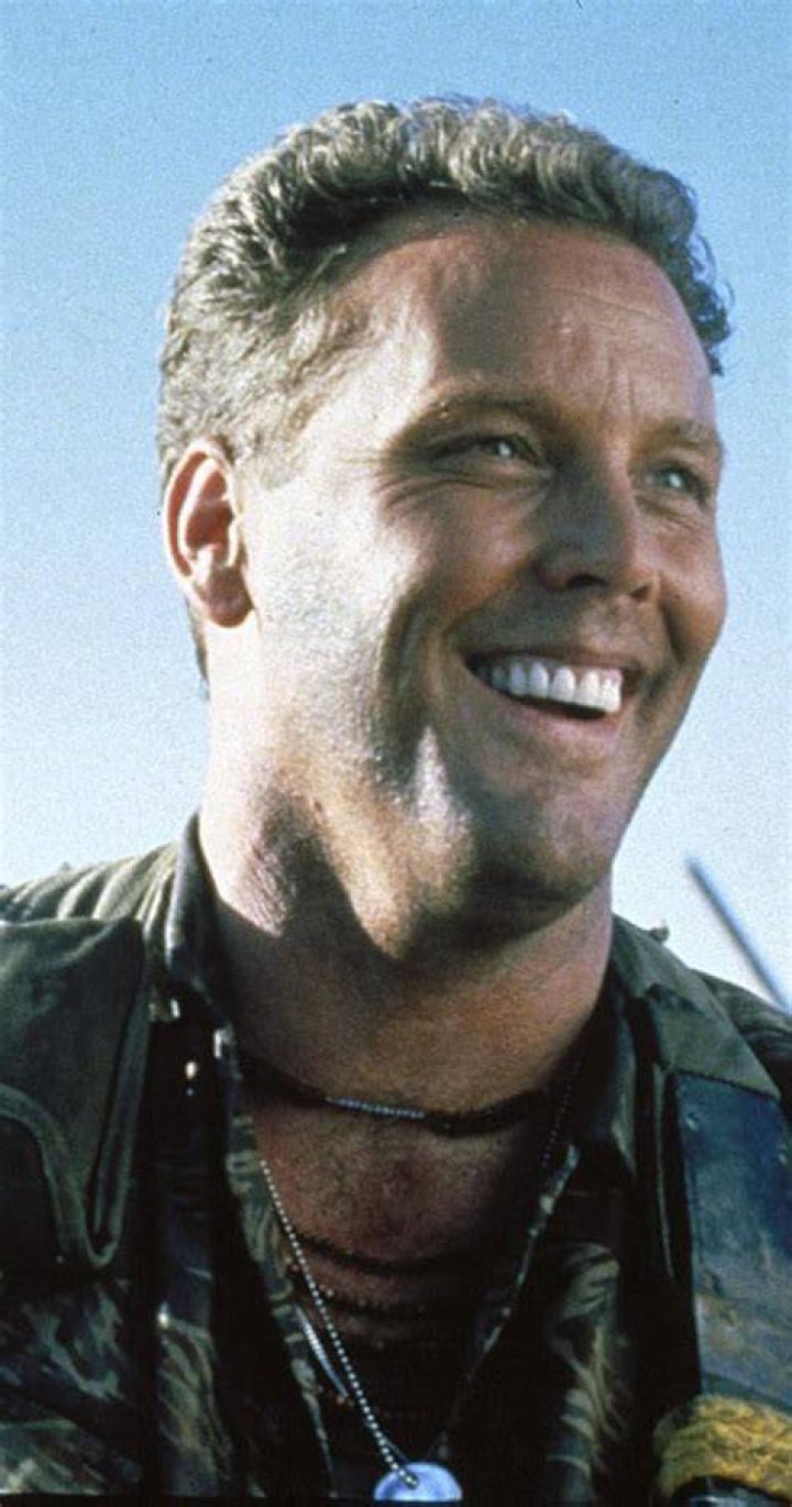 Wings Hauser