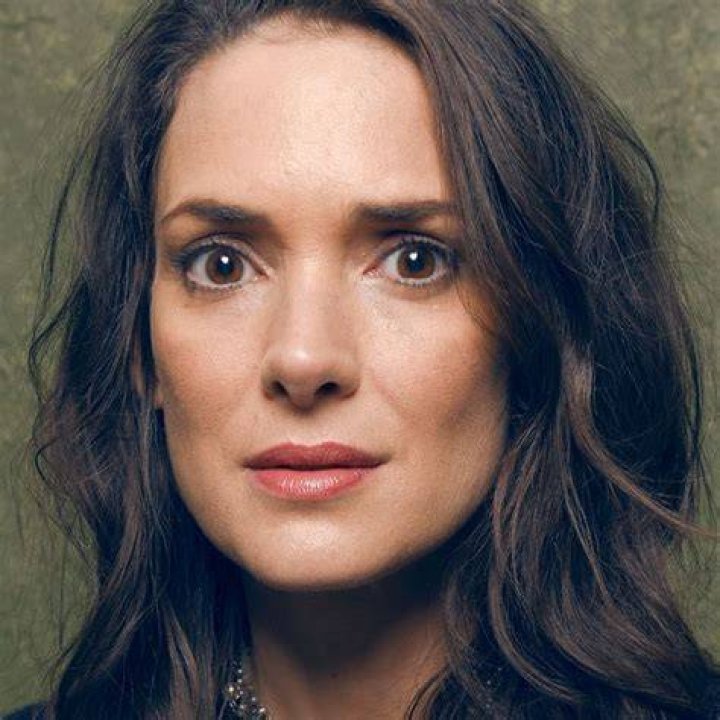 Winona Ryder luce espectacular en las primeras im&aacute;genes de Beetlejuice