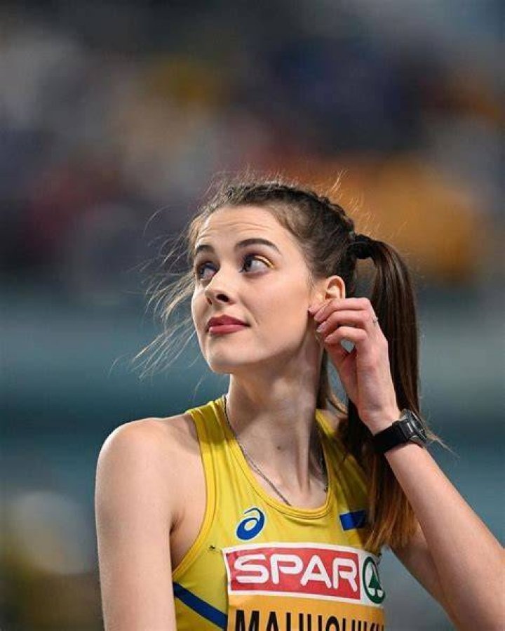 Yaroslava Mahu&ccedil;ih Vikipedi