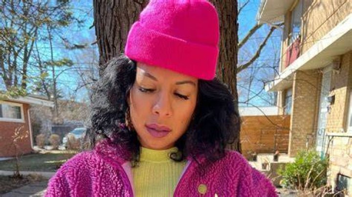 Yoly Rojas has appeared in the show, The Ultimatum: Queer Love. celebsindepth.com